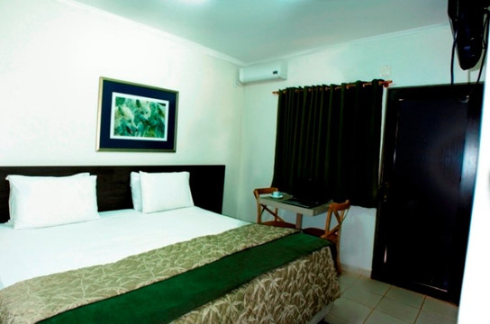 Vancouver Hotel主图