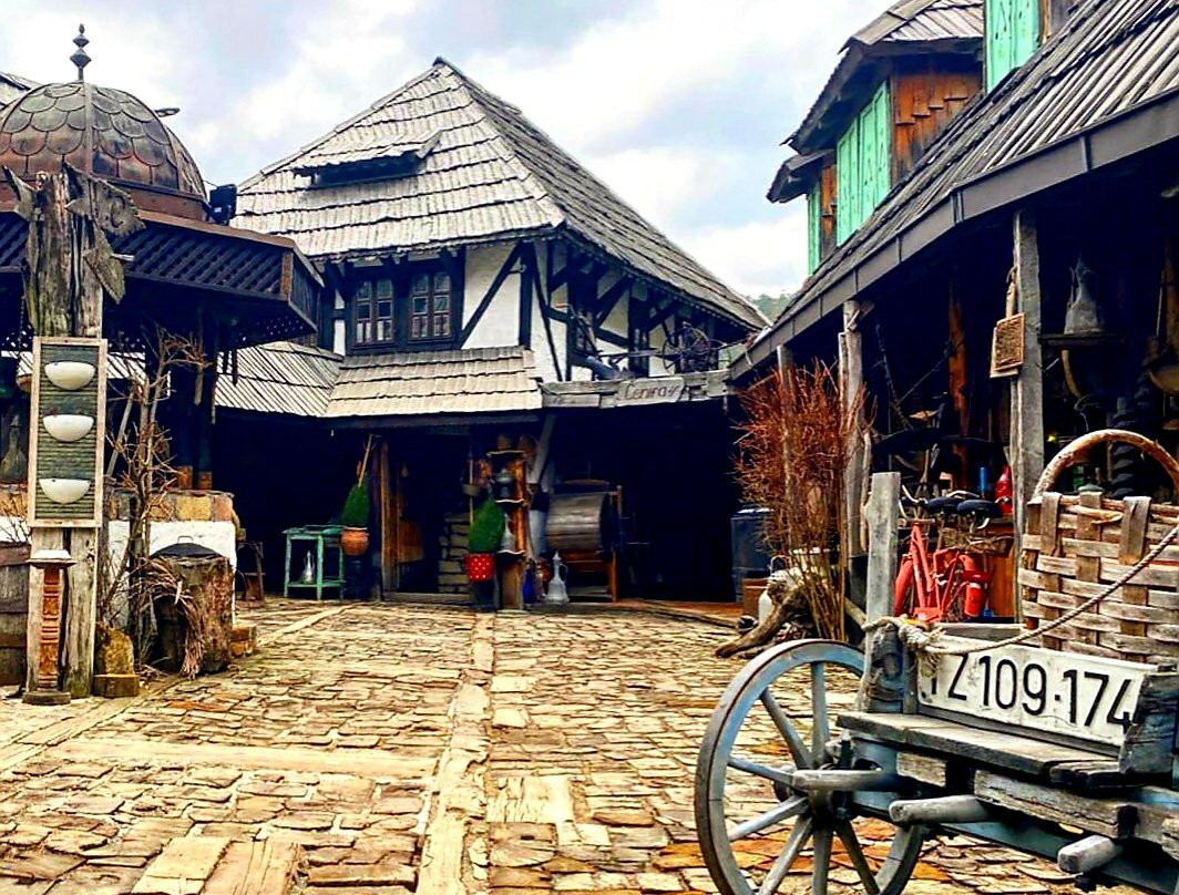Ethno Avlija Mačkovac景点图片