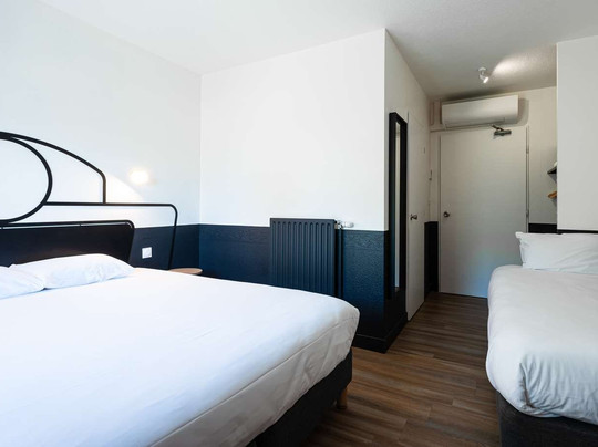 圣乔治斯因特尔餐厅酒店主图