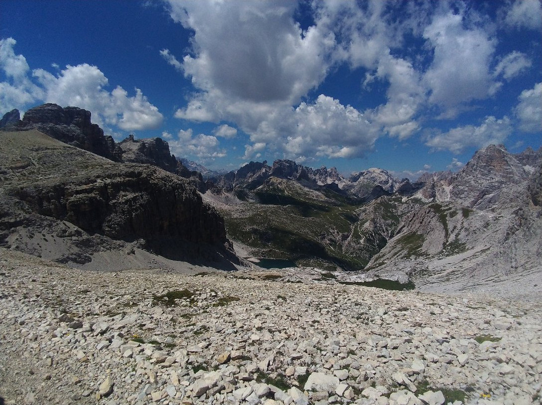 Anello dei Tre Rifugi dalla val Fiscalina景点图片