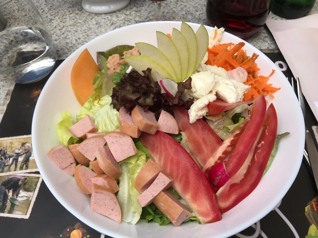 Restaurant-Pension Bellevue主图