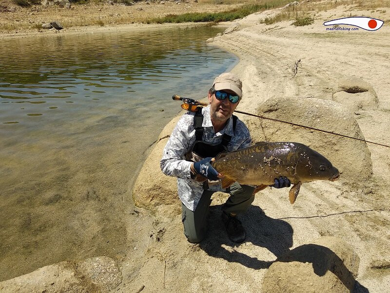 Madrid Fishing-拉斯罗萨斯必去景点