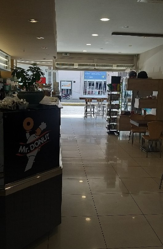 Mr. DONUT (Entrance - Exit of Sparti)