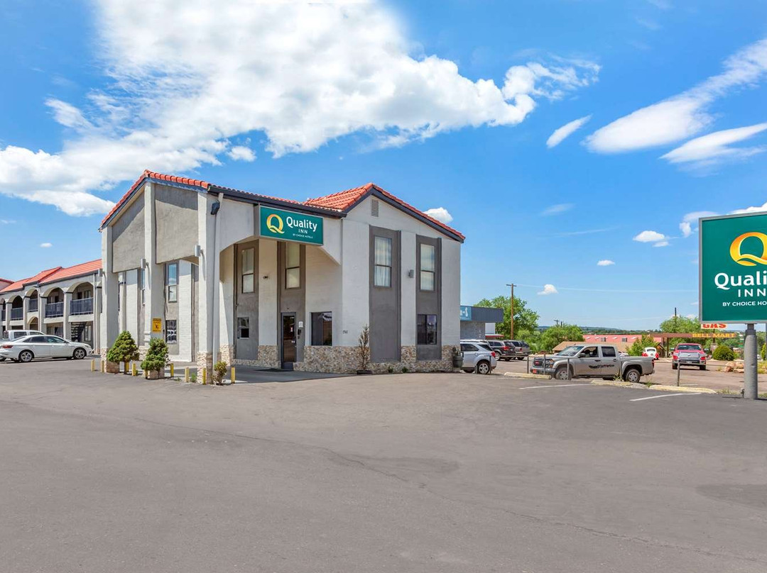 肖洛美国最有价值旅馆主图