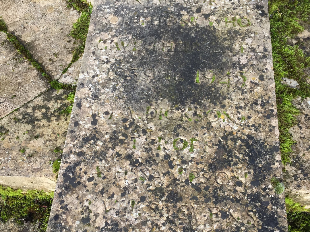 Commonwealth War Grave, Etchingham景点图片