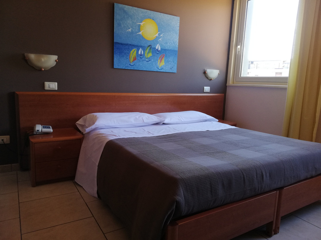 贝尔维迪尔酒店主图