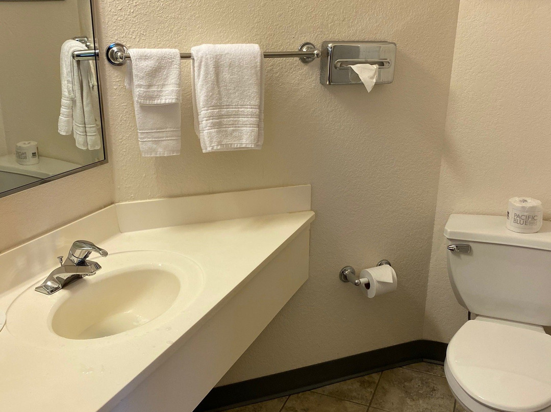 Super 8 by Wyndham Sault Ste. Marie主图