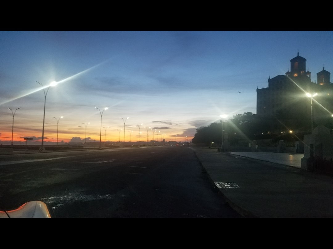 SnR Cuban Rides-哈瓦那必去景点