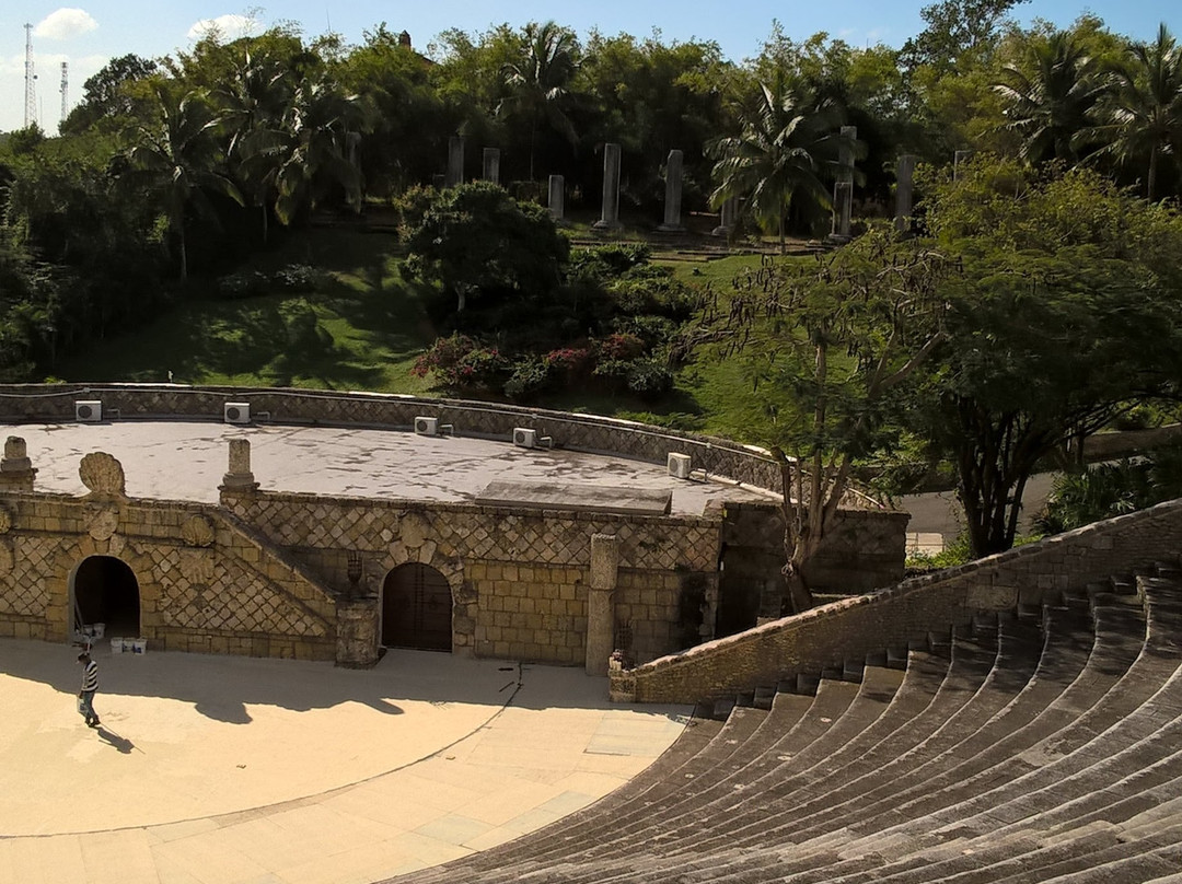 Altos de Chavon Amphitheater景点图片