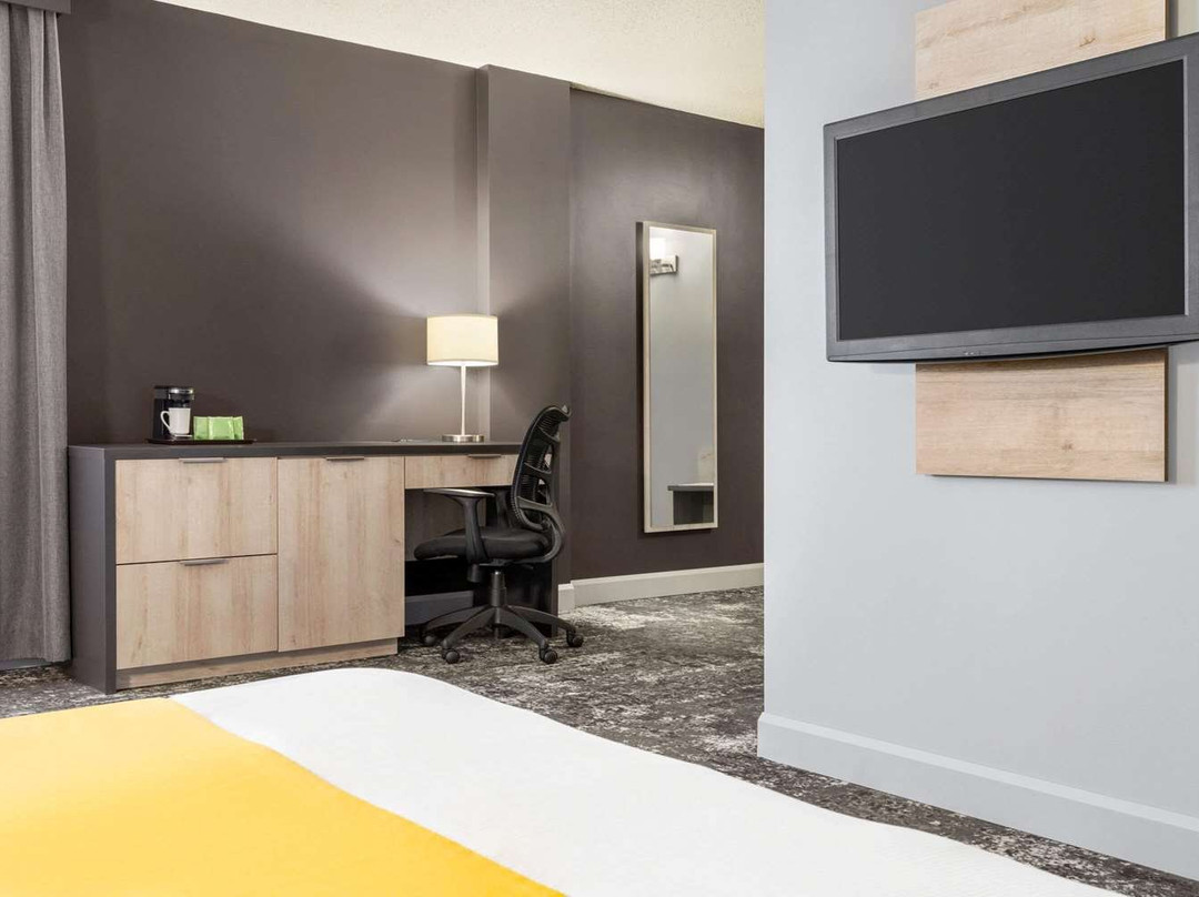 Travelodge by Wyndham Alma主图