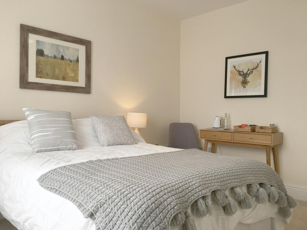 Bristol Airport Guesthouse