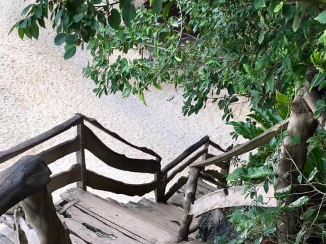 Hermit's Cove-Aloguinsan必去景点