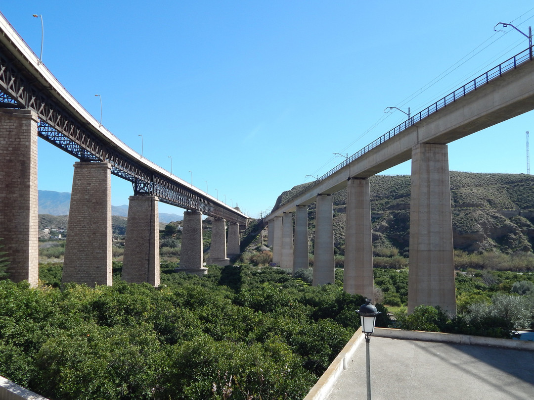 Puente Antiguo-Santa Fe de Mondujar必去景点