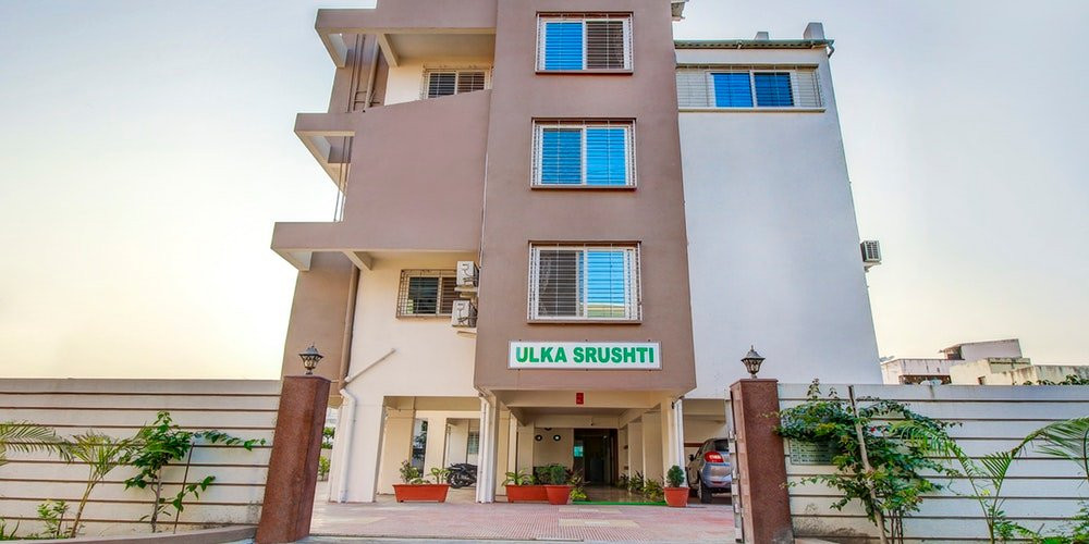 Treebo Trend Ulka Shrusti Apartments主图