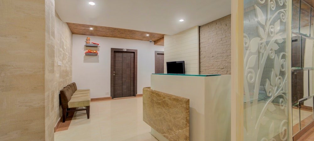 Treebo Trip White Woods主图