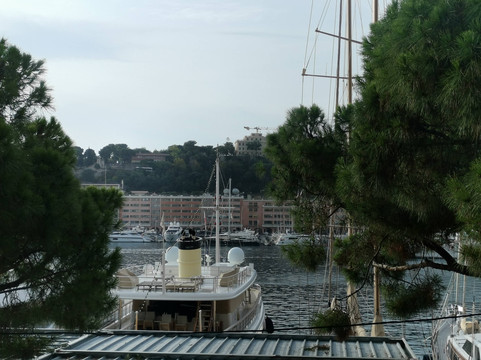 港口宫殿酒店主图