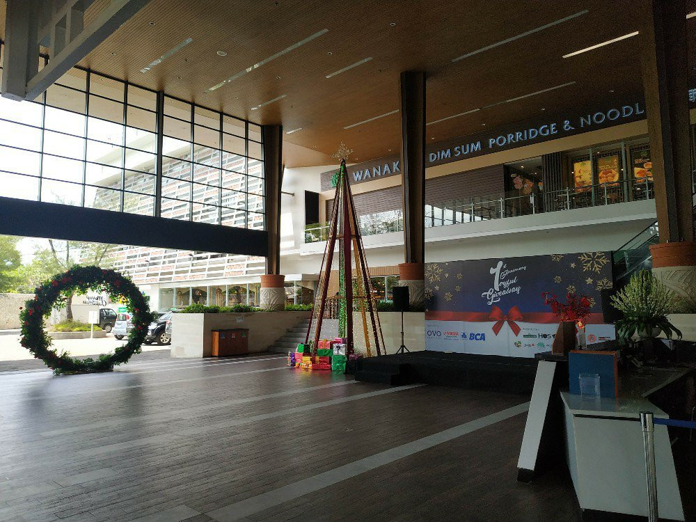 Sidewalk Jimbaran Mall-金巴兰必去景点