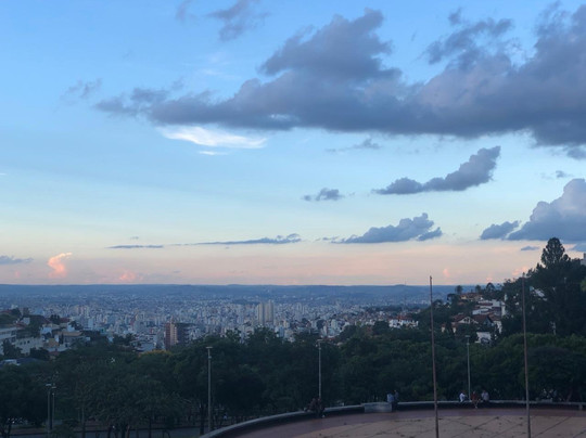 Praca do Papa-贝洛哈里桑塔必去景点