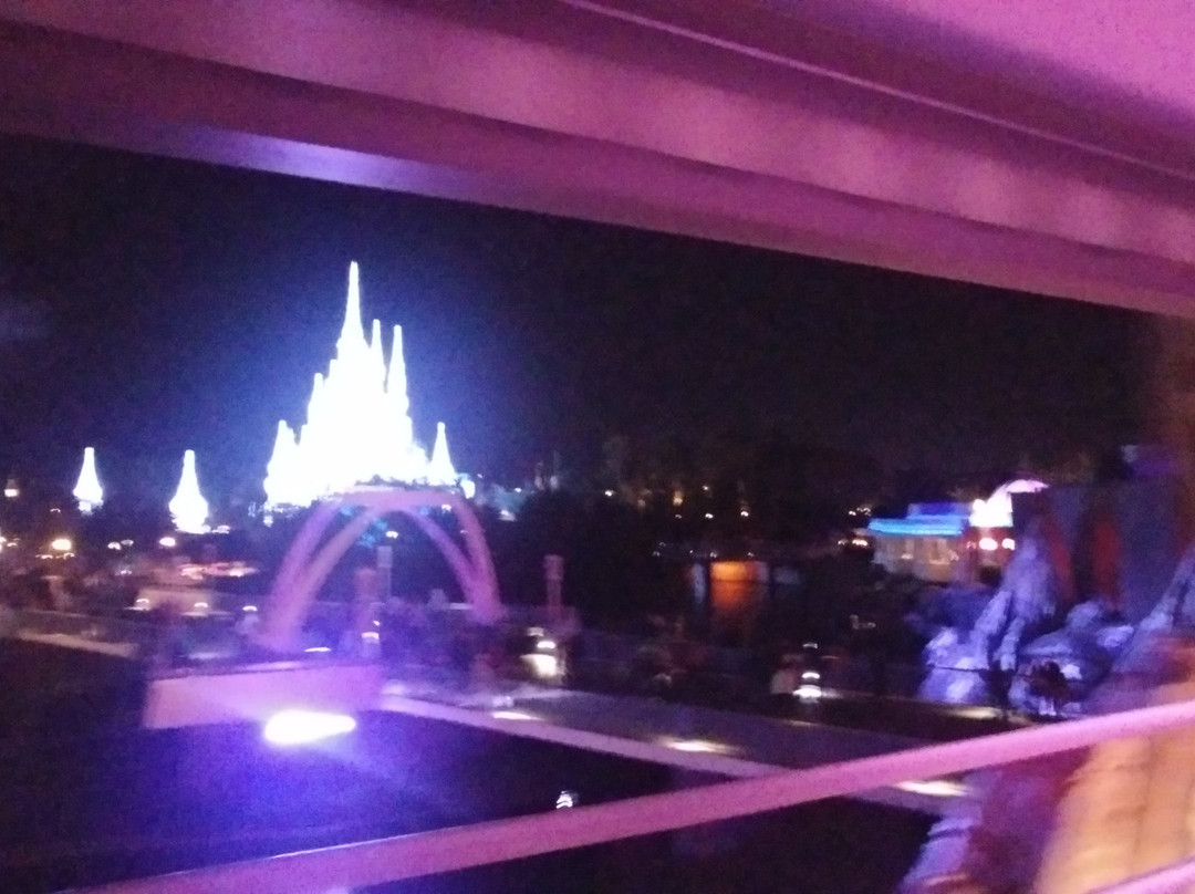 Tomorrowland Transit Authority PeopleMover-奥兰多必去景点