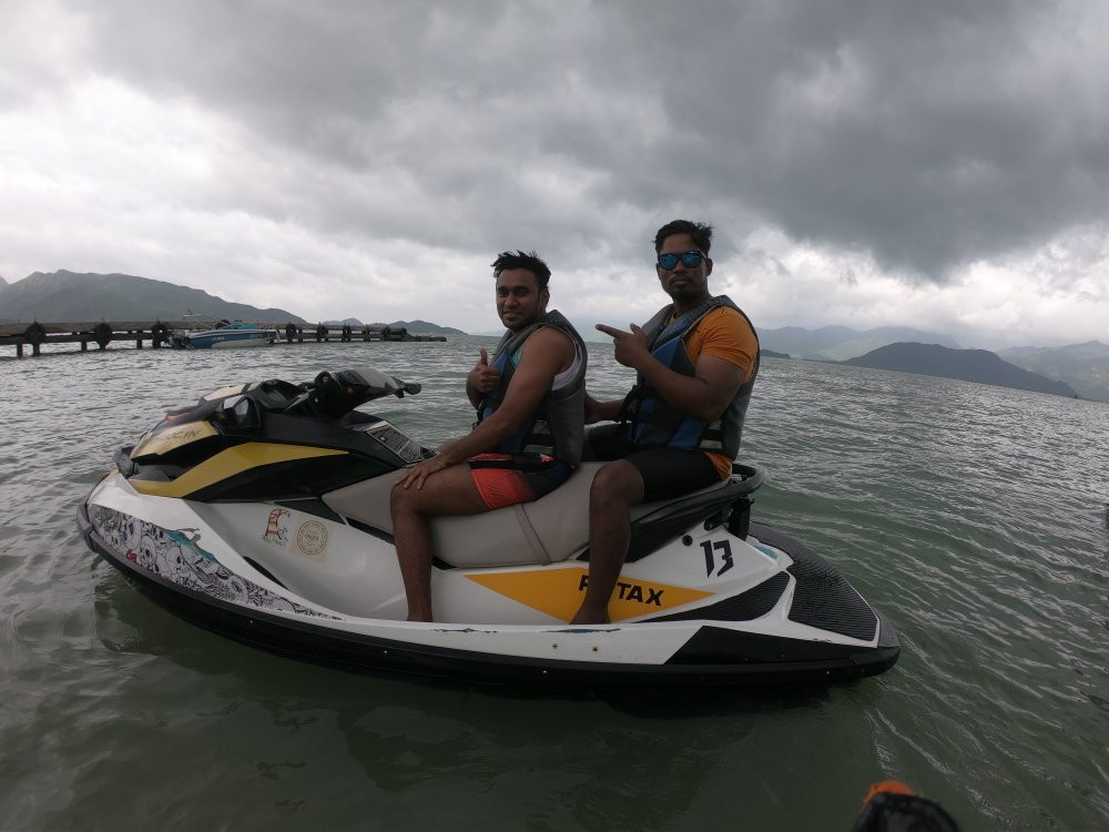 芽庄水上飞板-芽庄必去景点