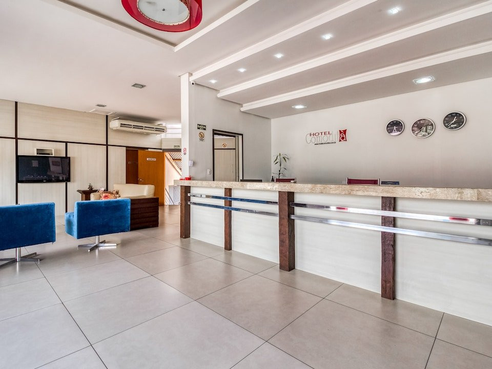 OYO 301 Hotel Comodita Ltda主图