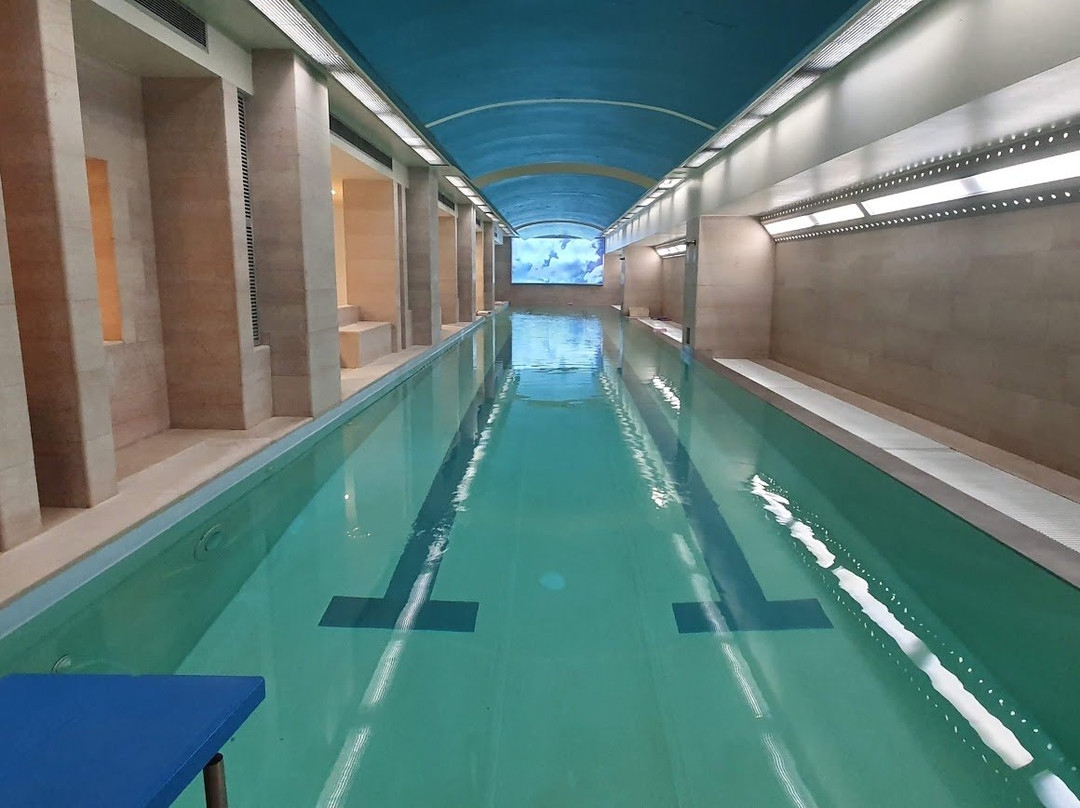 伯露贾公园酒店主图