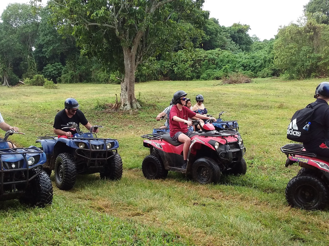 Adventure Quad Tours-维拉港必去景点
