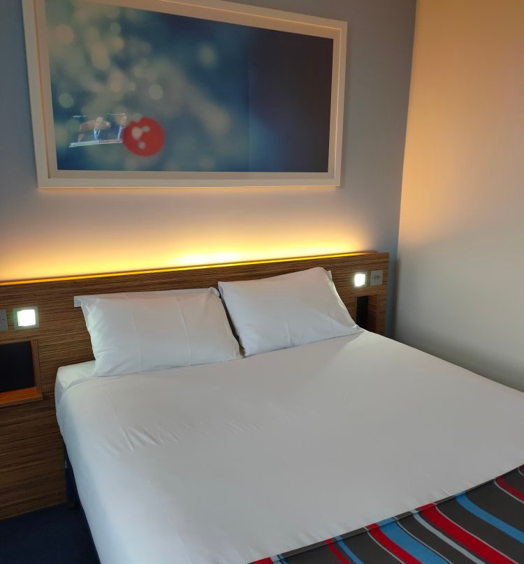 Travelodge Glossop主图