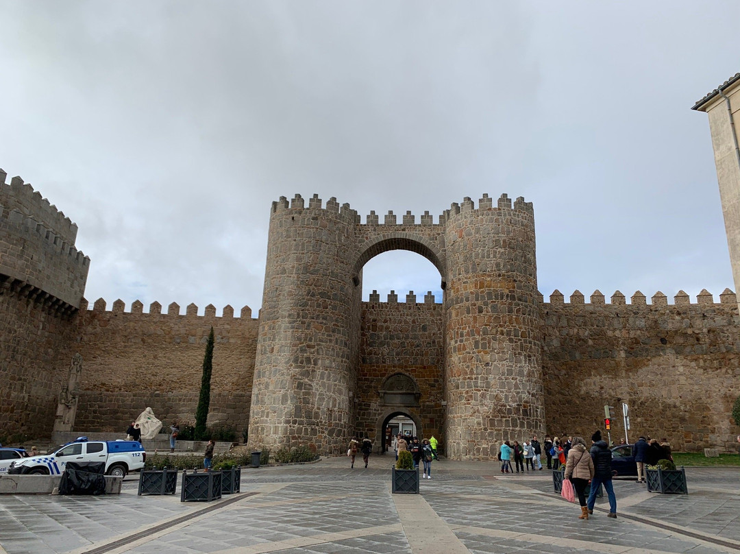 H2阿维拉酒店主图