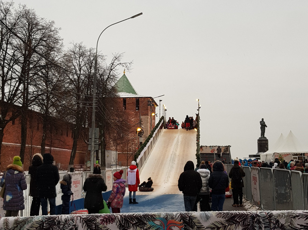 Pozharsky and Minin Square景点图片