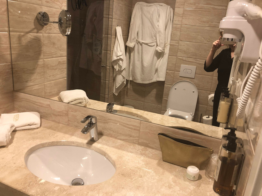 Hotel Kiston主图
