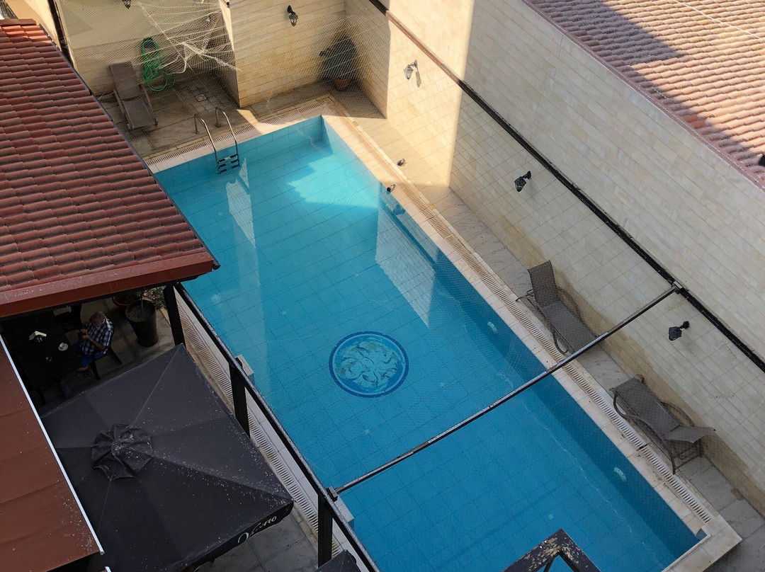 洛伊提克酒店主图