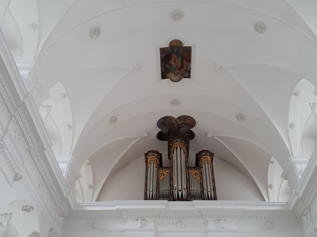 Kloster St. Ursula-布里格必去景点