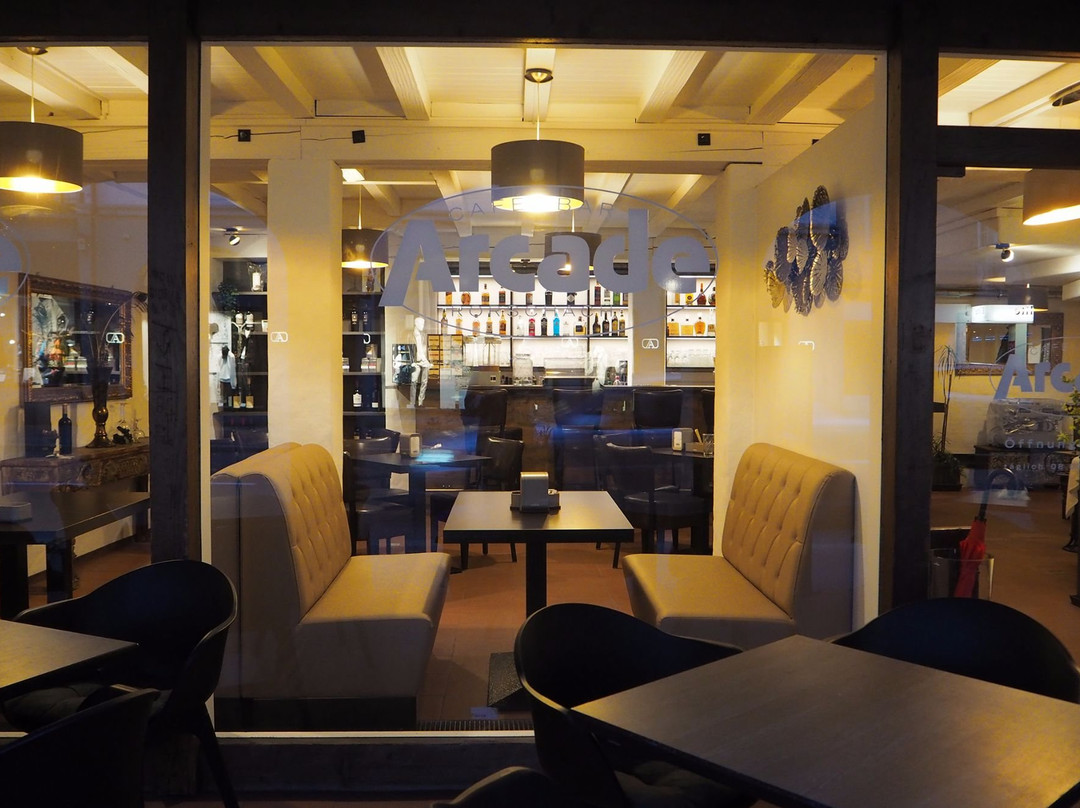 Cafe Bar Arcade