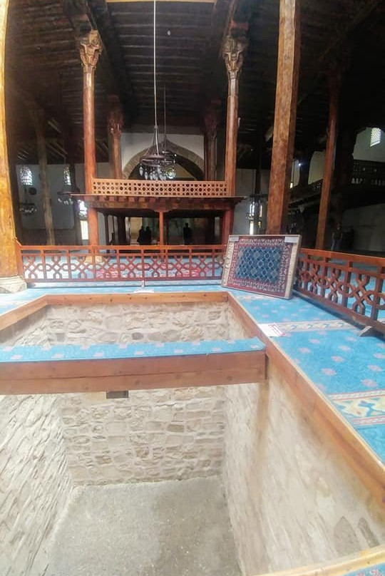 Esrefoglu Mosque景点图片