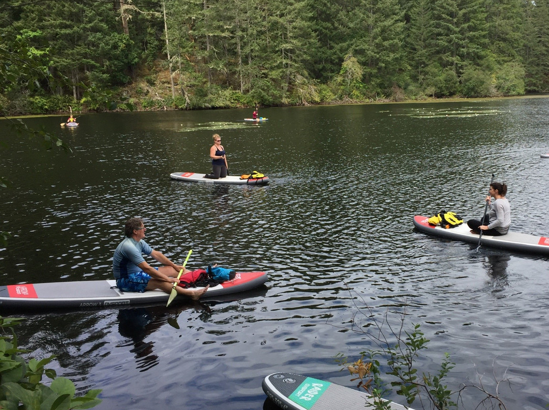 Thetis Lake Regional Park景点图片