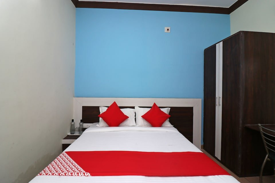 OYO 27602 Hotel Green Space主图