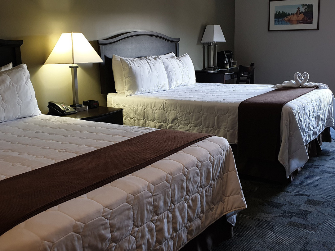 Midland Inn & Suites主图