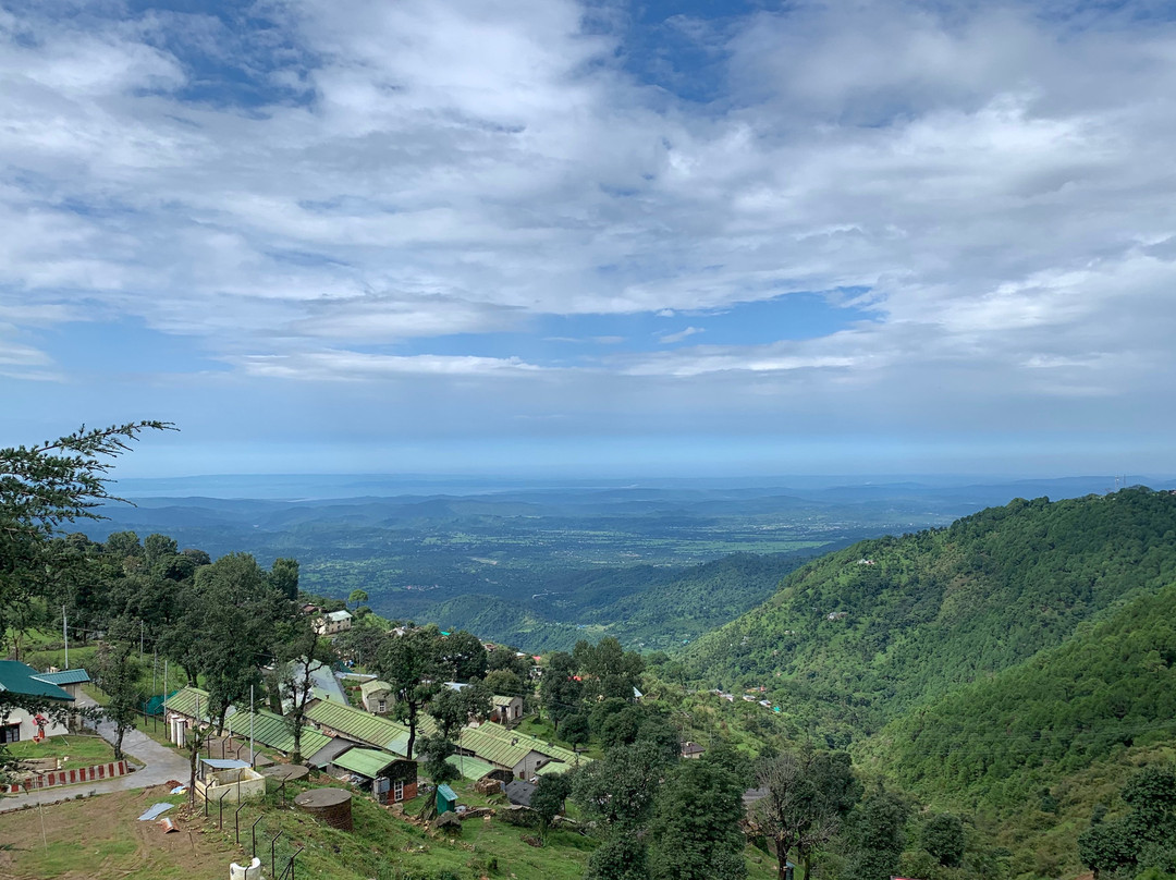 Treebo Roshan House With Valley View主图