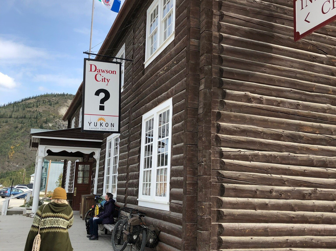 Dawson City Visitor Information Centre-道森市必去景点