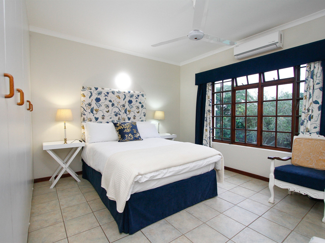 Salt Rock Manor Bed and Breakfast主图