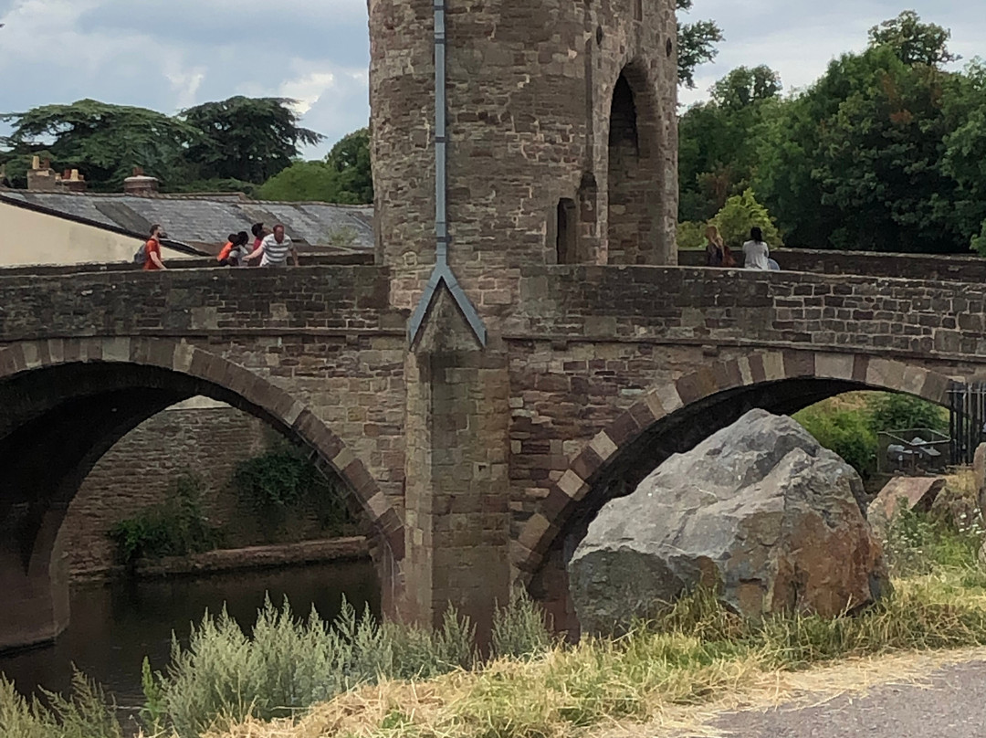 Monnow Bridge and Gate-Monmouth必去景点