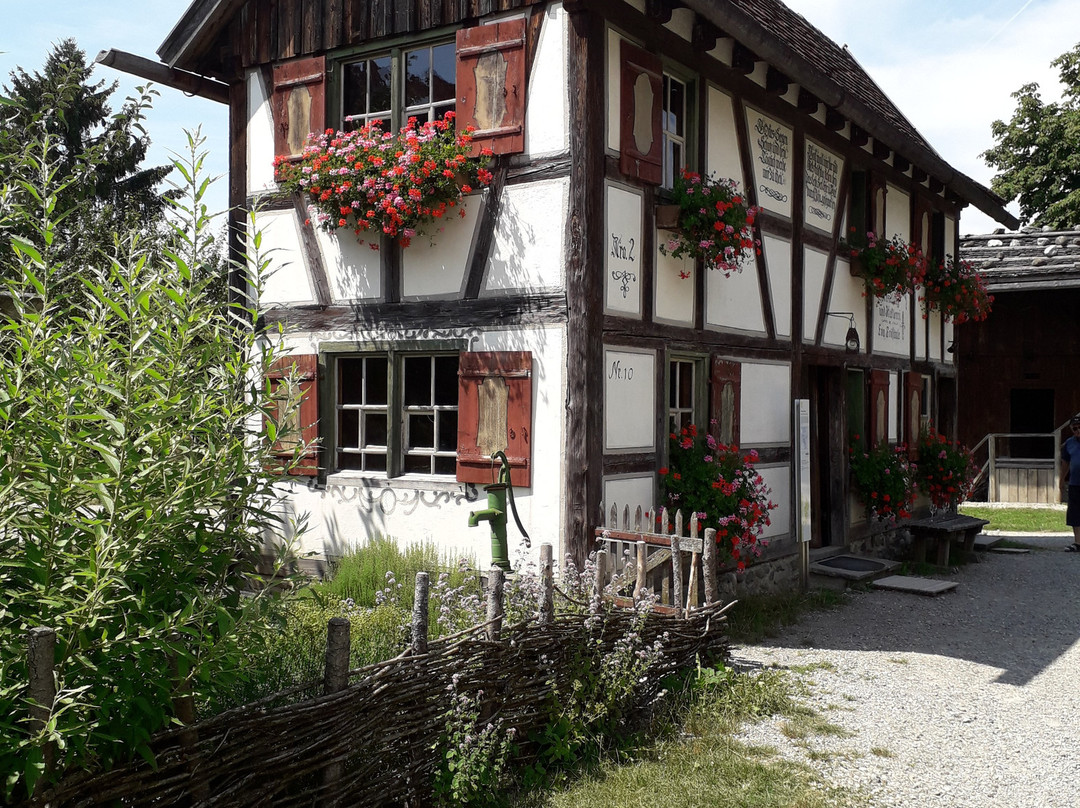 Schwabisches Bauernhofmuseum Illerbeuren (Swabian Farm Museum Illerbeuren)-Kronburg必去景点