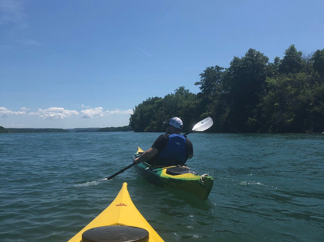 Niagara Kayak Rentals-滨湖尼亚加拉必去景点