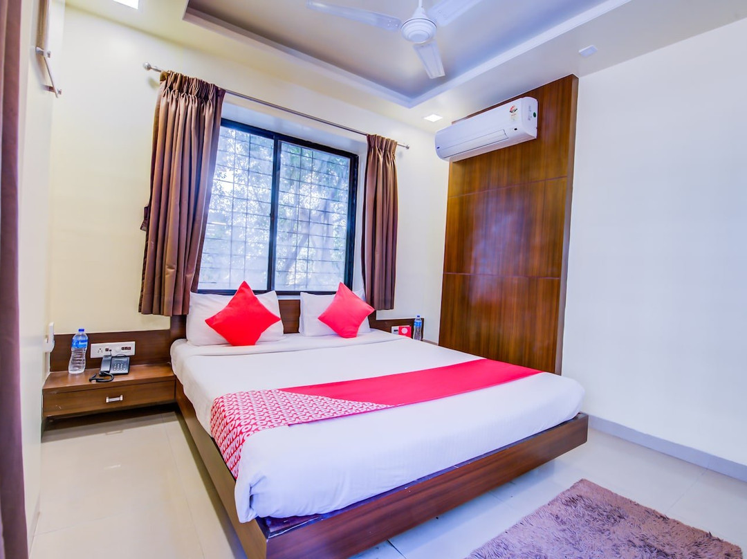 兰雅纳斯酒店主图