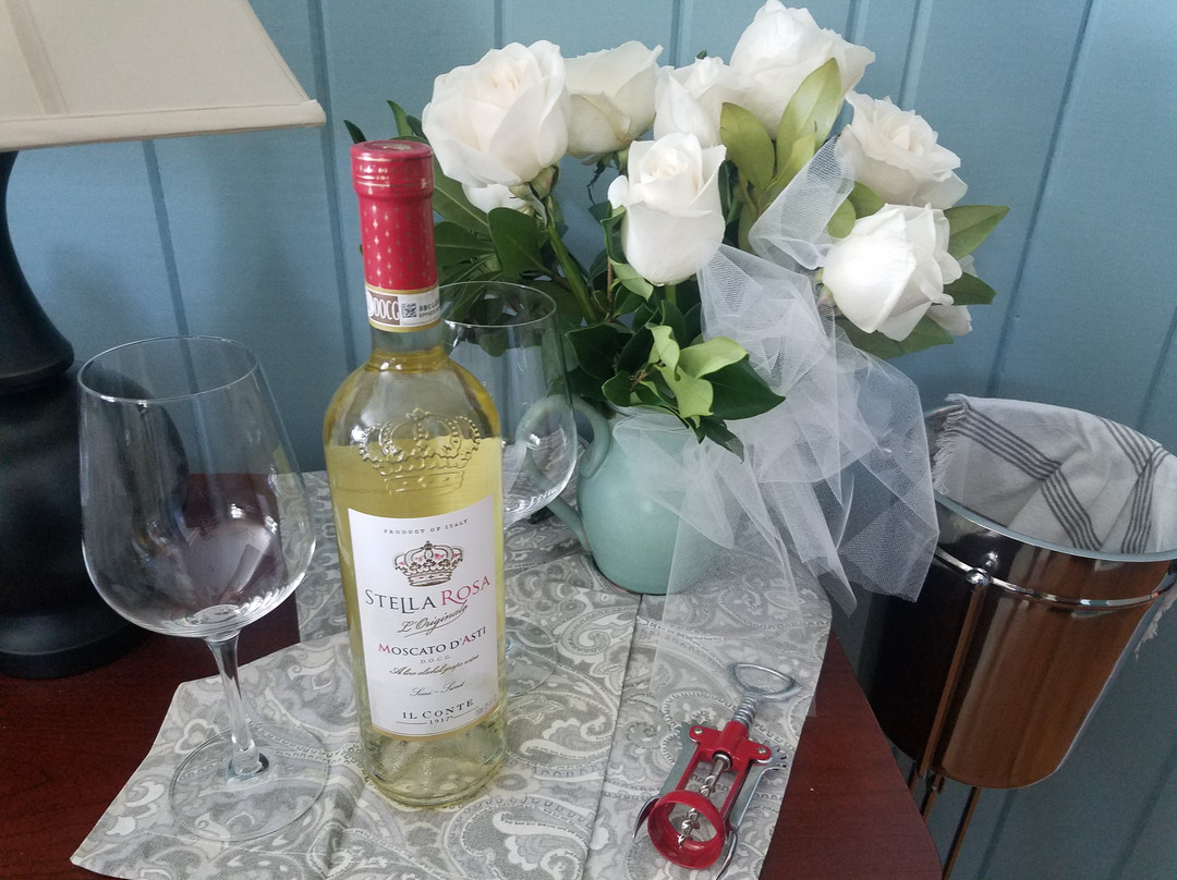 Waterside Retreat主图