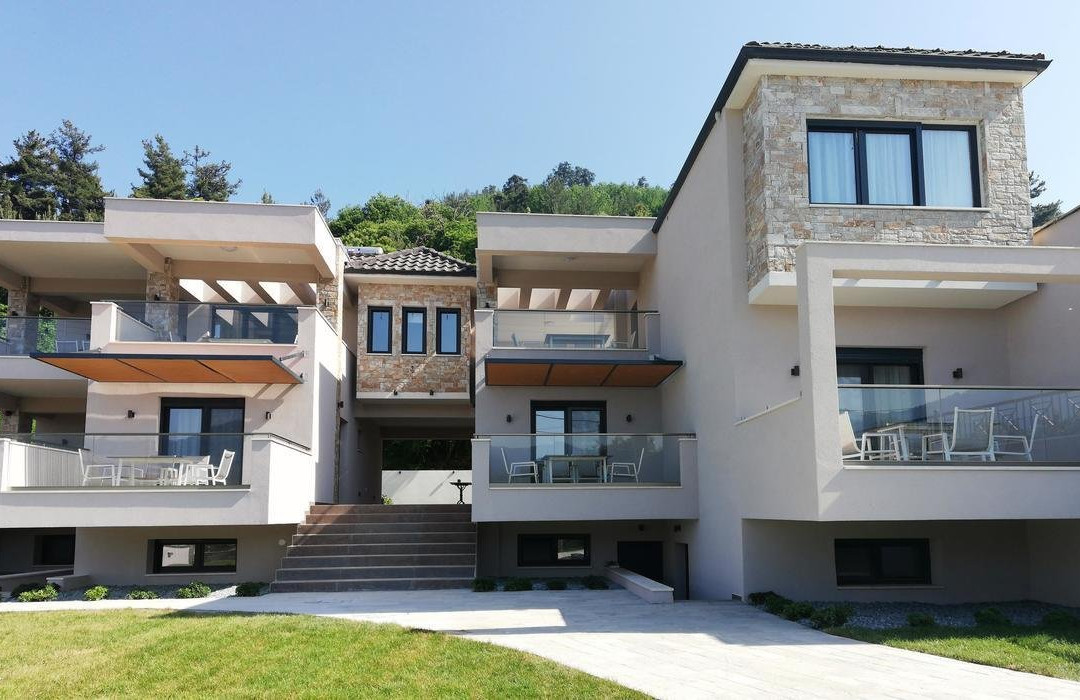 Bella Vista Luxury Apartments主图