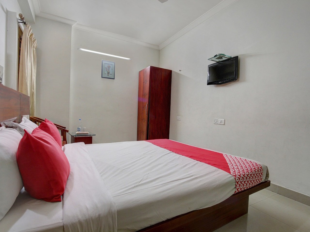 Kooloth Lake View Residency主图