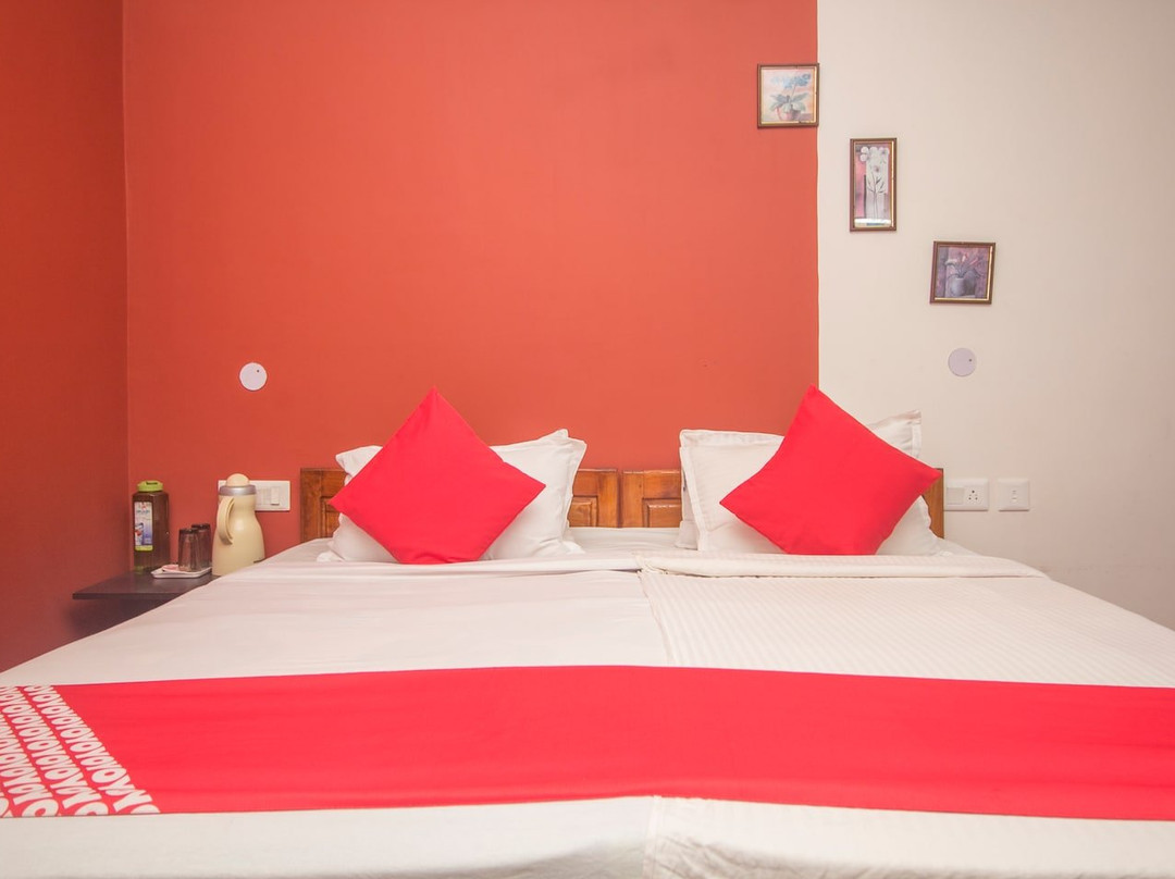 OYO 36251 Norbulingka Retreat主图