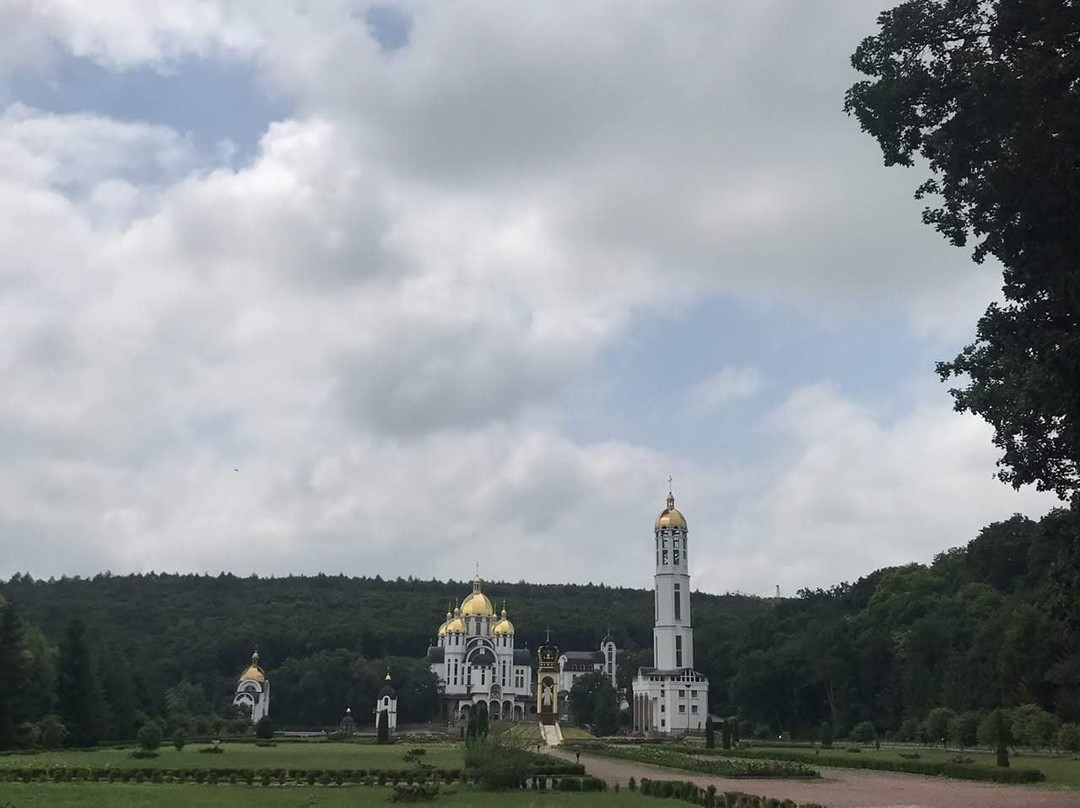 Zarvanytsya Marian Spiritual Centre-Zarvanytsia必去景点